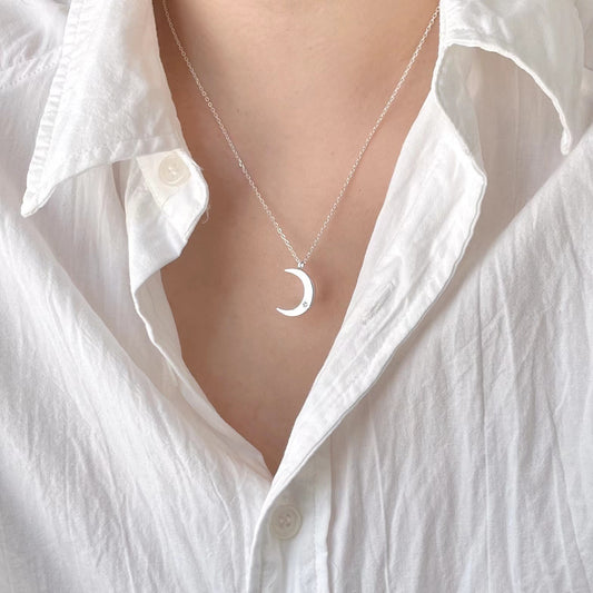 925 Sterling Silver Necklace Single Diamond Moon Necklace